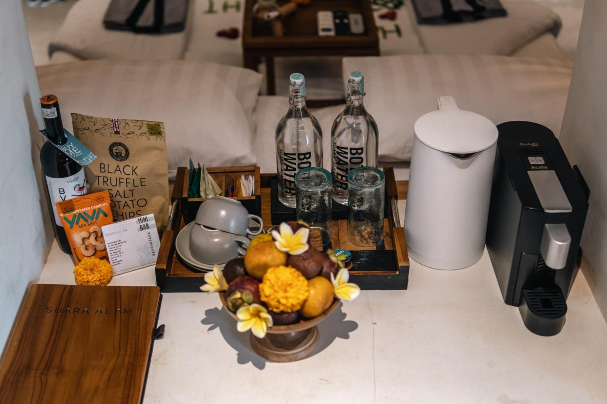 Suara Alam Hotel Ubud By Ini Vie Hospitality Buitenkant foto